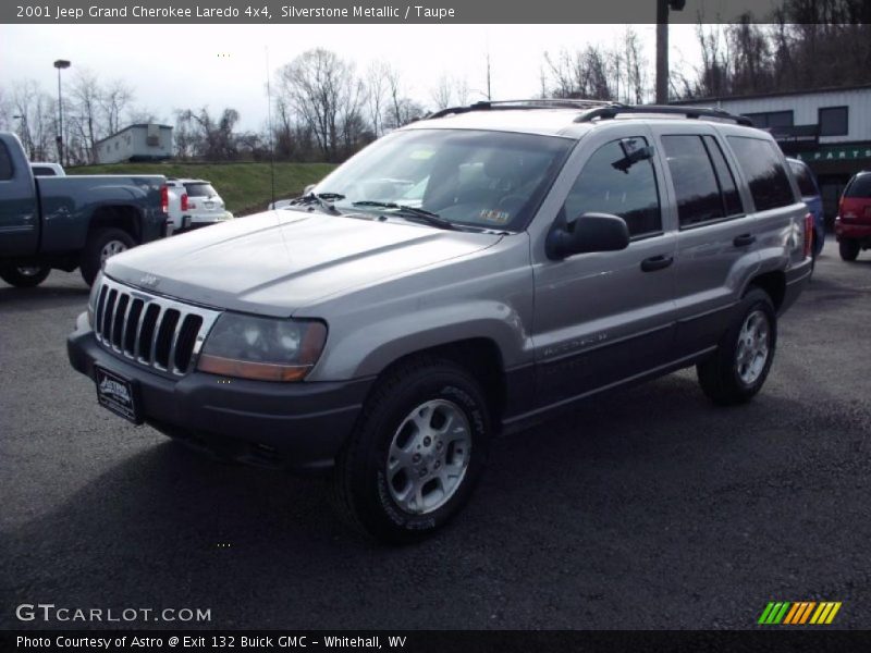 Silverstone Metallic / Taupe 2001 Jeep Grand Cherokee Laredo 4x4