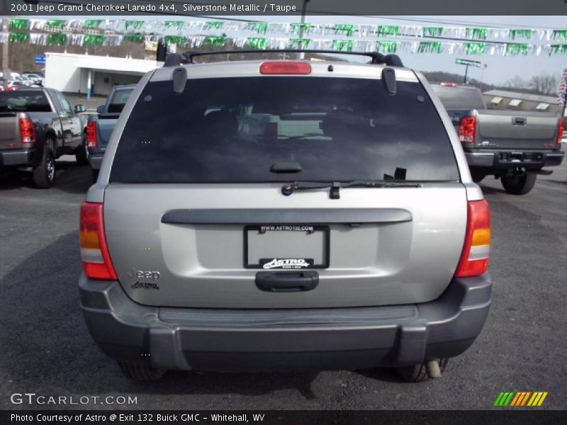Silverstone Metallic / Taupe 2001 Jeep Grand Cherokee Laredo 4x4