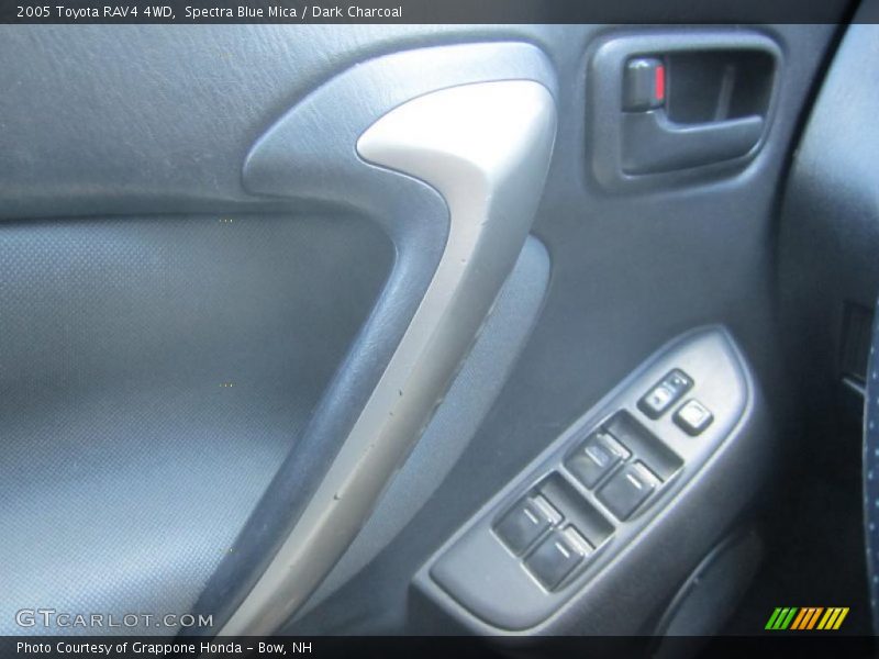 Spectra Blue Mica / Dark Charcoal 2005 Toyota RAV4 4WD
