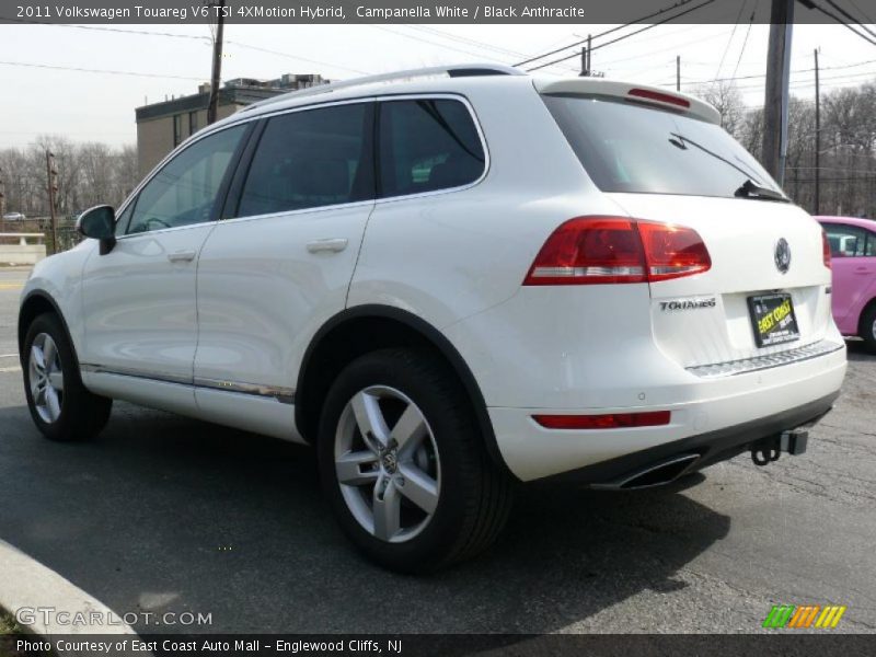 Campanella White / Black Anthracite 2011 Volkswagen Touareg V6 TSI 4XMotion Hybrid