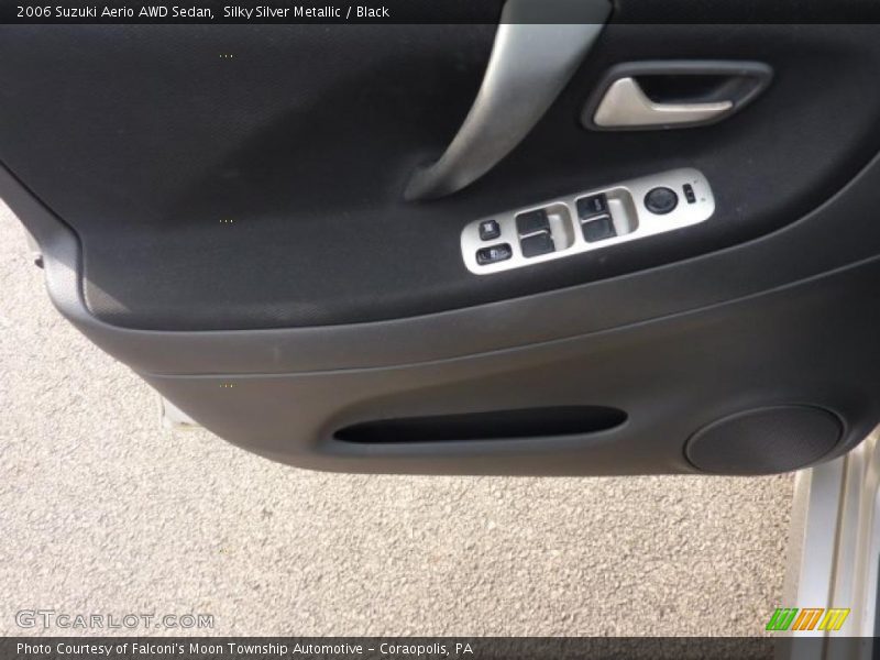 Silky Silver Metallic / Black 2006 Suzuki Aerio AWD Sedan