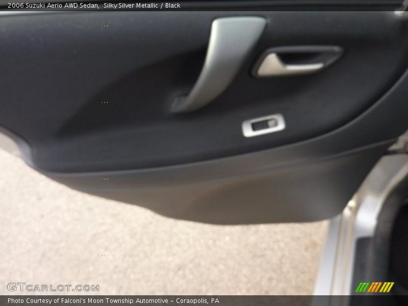Silky Silver Metallic / Black 2006 Suzuki Aerio AWD Sedan