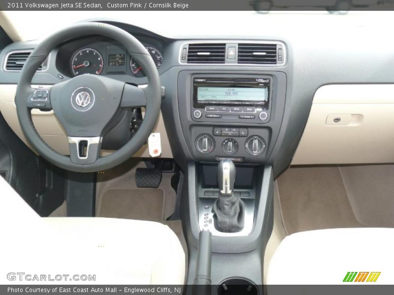 Dashboard of 2011 Jetta SE Sedan