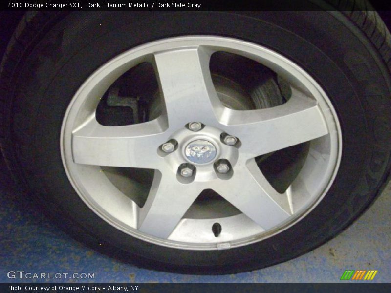 Dark Titanium Metallic / Dark Slate Gray 2010 Dodge Charger SXT