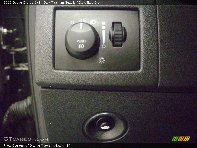 Dark Titanium Metallic / Dark Slate Gray 2010 Dodge Charger SXT