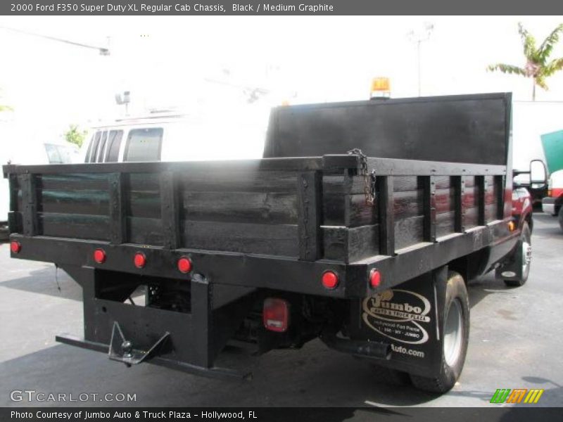 Black / Medium Graphite 2000 Ford F350 Super Duty XL Regular Cab Chassis