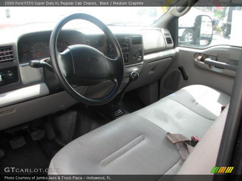 Black / Medium Graphite 2000 Ford F350 Super Duty XL Regular Cab Chassis