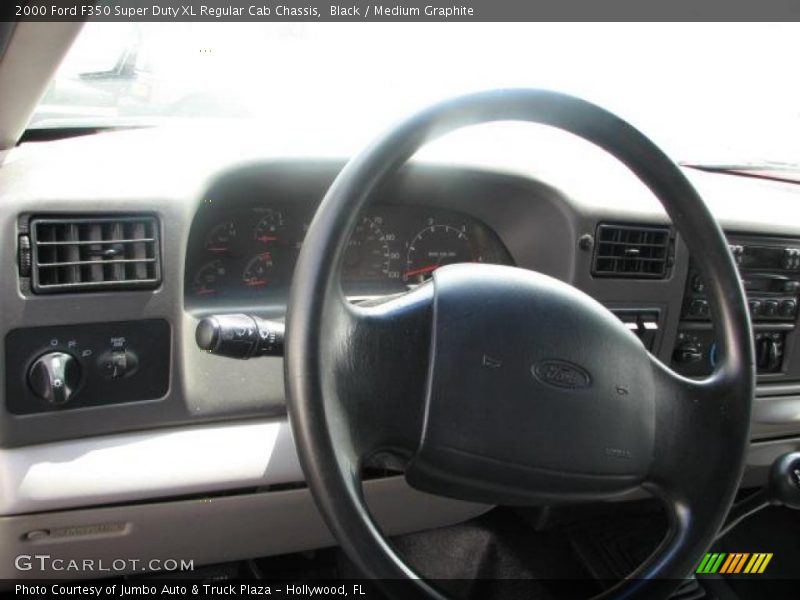 Black / Medium Graphite 2000 Ford F350 Super Duty XL Regular Cab Chassis