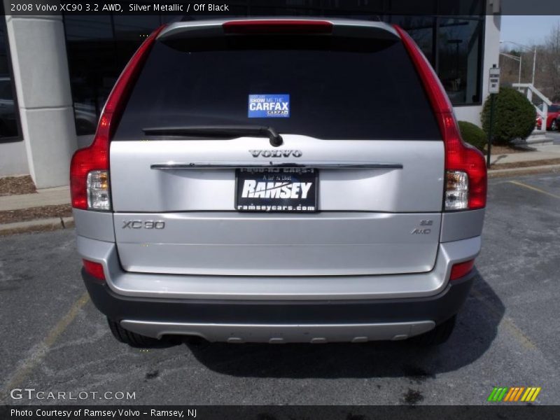 Silver Metallic / Off Black 2008 Volvo XC90 3.2 AWD