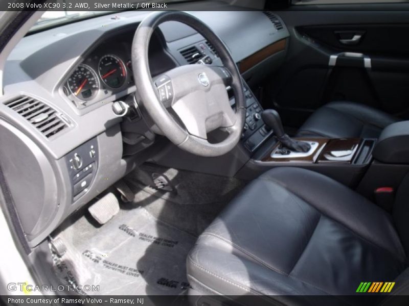 Silver Metallic / Off Black 2008 Volvo XC90 3.2 AWD
