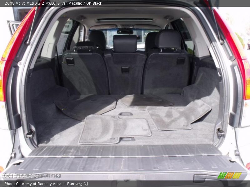 Silver Metallic / Off Black 2008 Volvo XC90 3.2 AWD