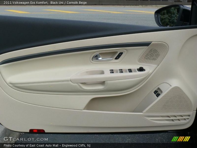 Door Panel of 2011 Eos Komfort