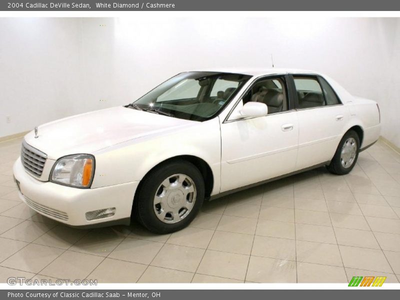 White Diamond / Cashmere 2004 Cadillac DeVille Sedan