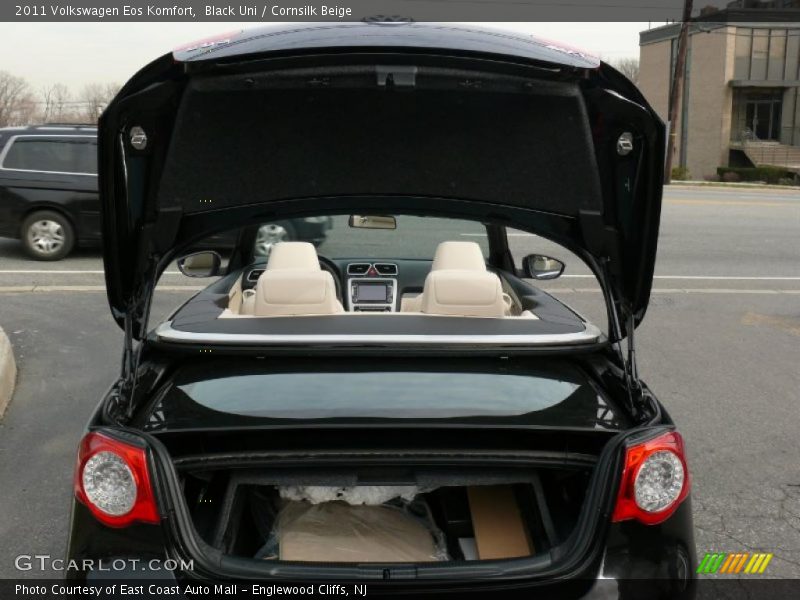Black Uni / Cornsilk Beige 2011 Volkswagen Eos Komfort