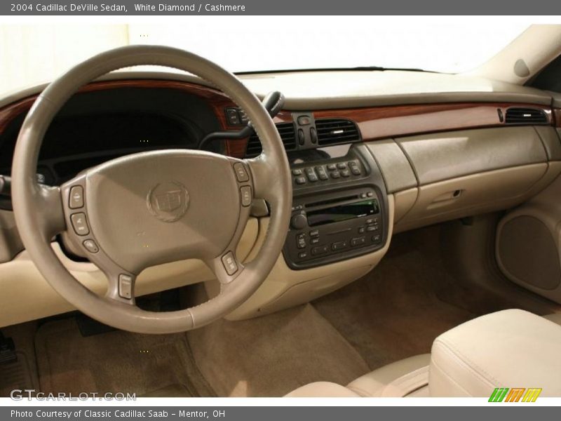White Diamond / Cashmere 2004 Cadillac DeVille Sedan