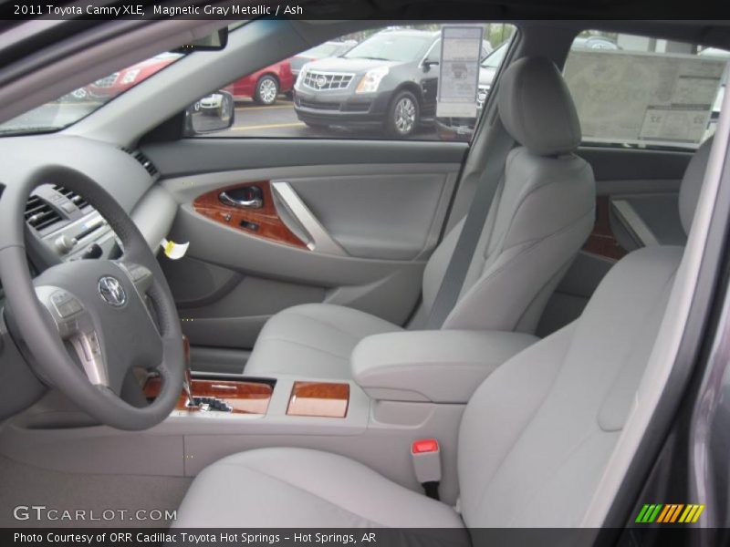 Magnetic Gray Metallic / Ash 2011 Toyota Camry XLE