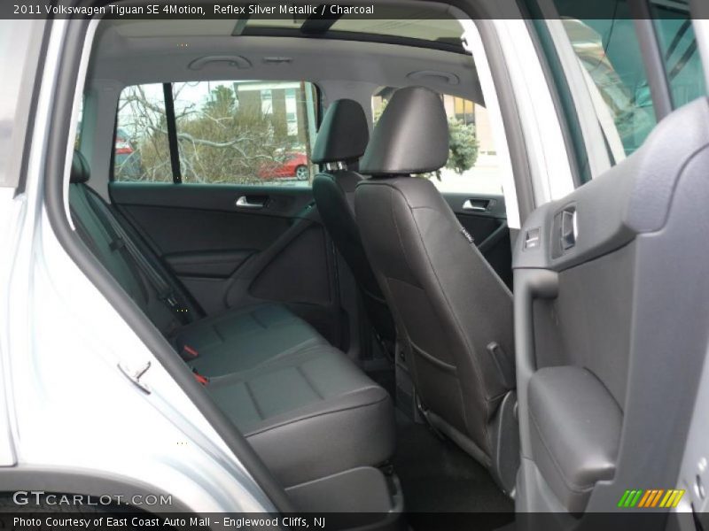 Reflex Silver Metallic / Charcoal 2011 Volkswagen Tiguan SE 4Motion