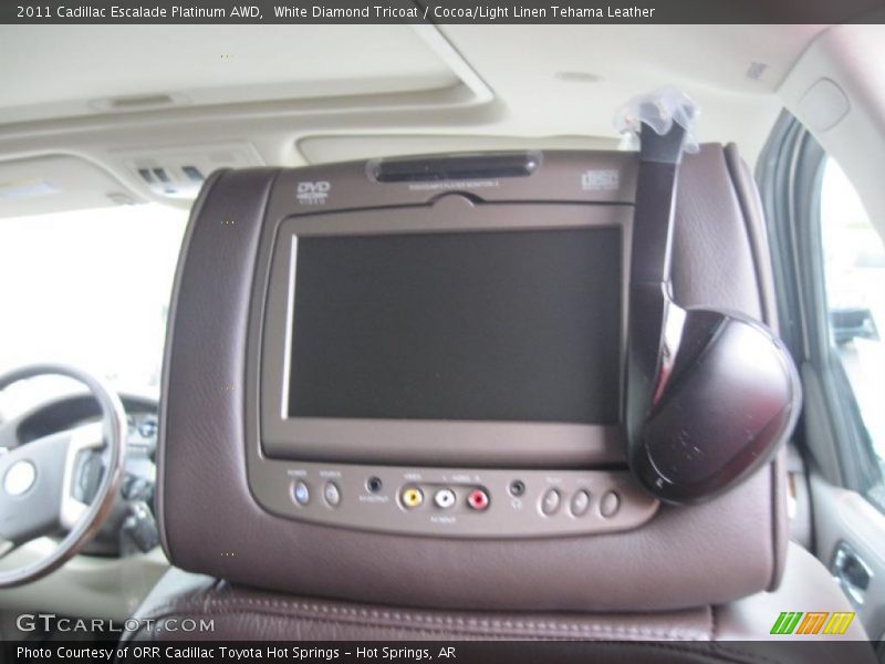 White Diamond Tricoat / Cocoa/Light Linen Tehama Leather 2011 Cadillac Escalade Platinum AWD