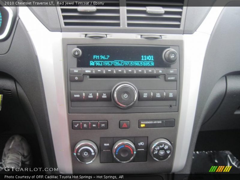 Red Jewel Tintcoat / Ebony 2010 Chevrolet Traverse LT