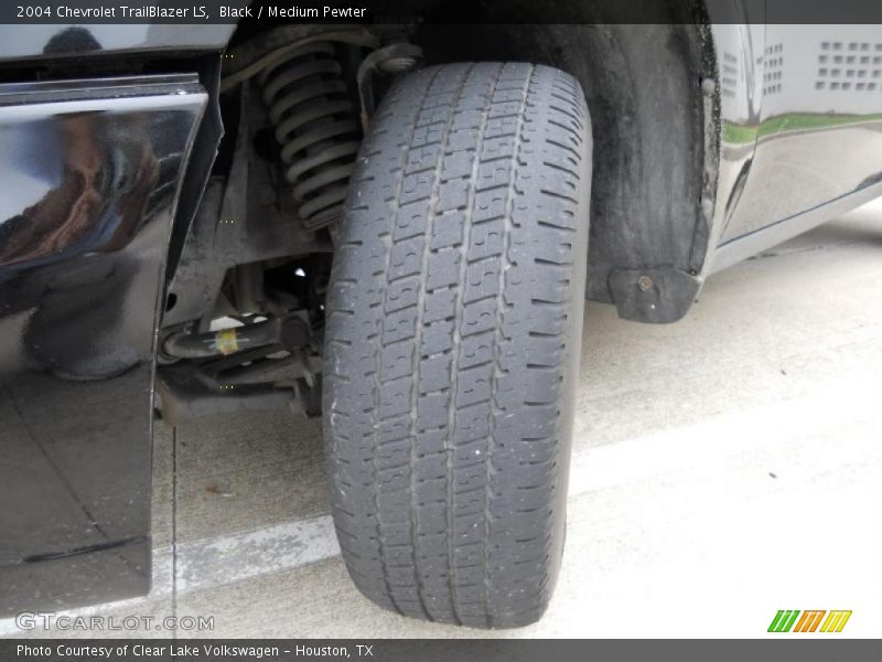 Black / Medium Pewter 2004 Chevrolet TrailBlazer LS