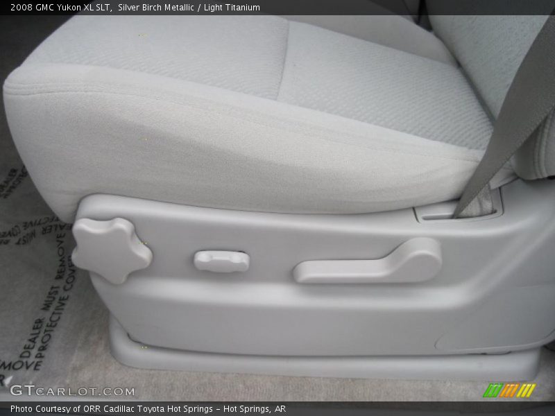 Silver Birch Metallic / Light Titanium 2008 GMC Yukon XL SLT