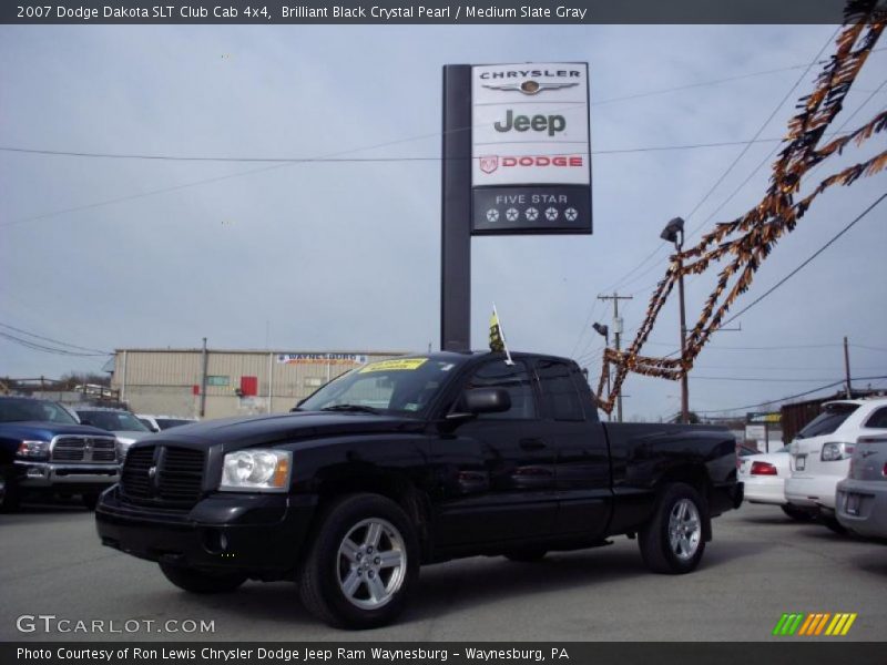 Brilliant Black Crystal Pearl / Medium Slate Gray 2007 Dodge Dakota SLT Club Cab 4x4