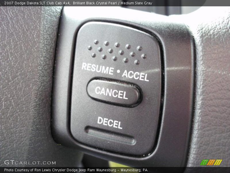 Controls of 2007 Dakota SLT Club Cab 4x4