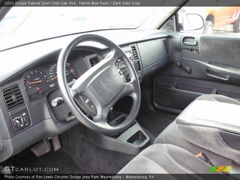 Patriot Blue Pearl / Dark Slate Gray 2001 Dodge Dakota Sport Club Cab 4x4