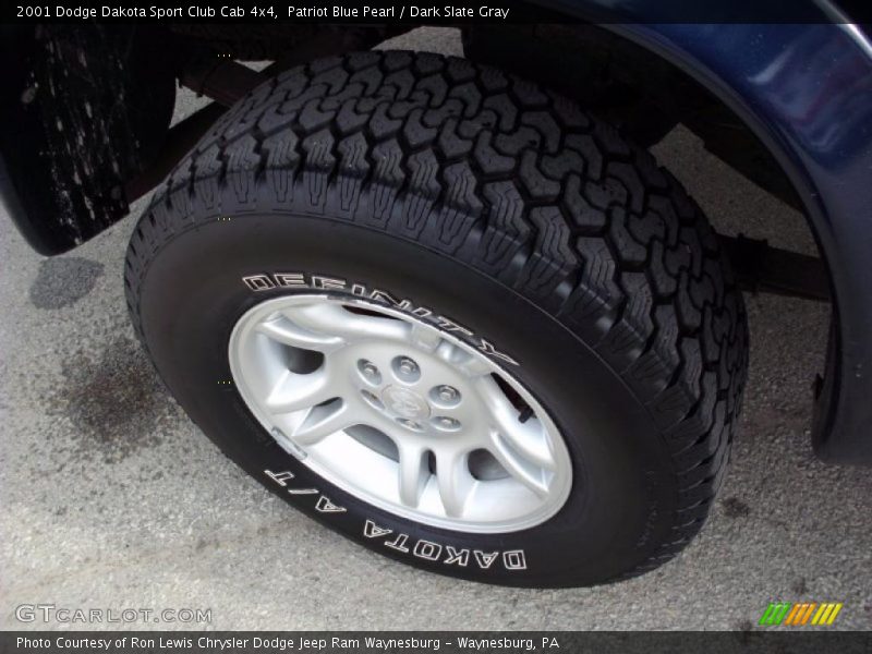 Patriot Blue Pearl / Dark Slate Gray 2001 Dodge Dakota Sport Club Cab 4x4