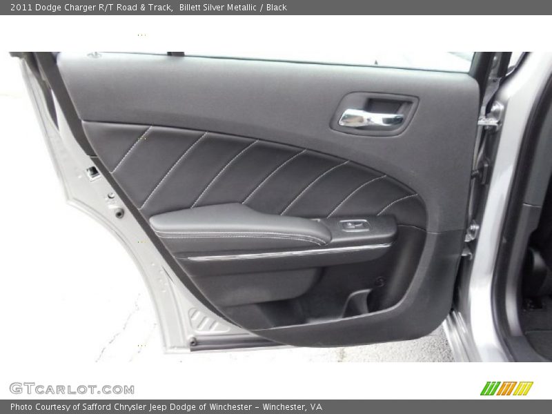Door Panel of 2011 Charger R/T Road & Track