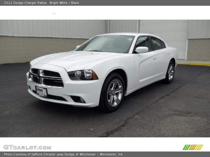 Bright White / Black 2011 Dodge Charger Rallye
