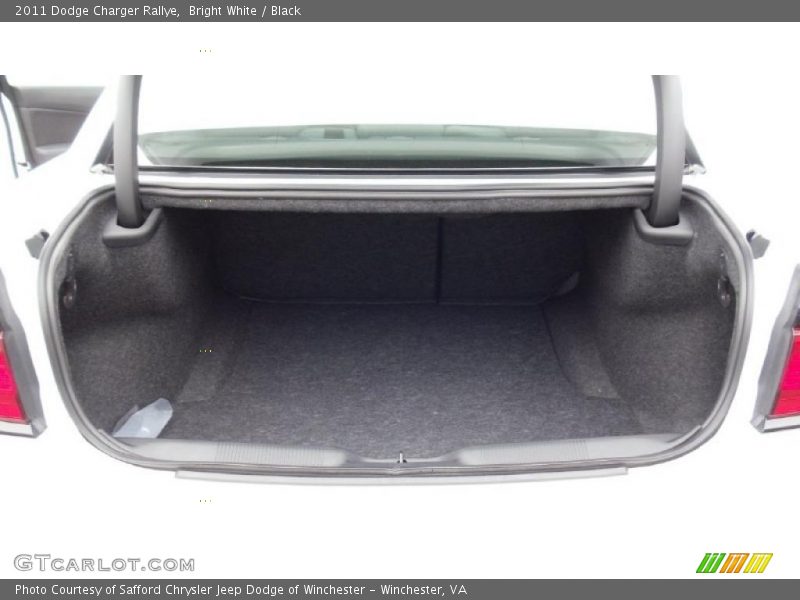 Bright White / Black 2011 Dodge Charger Rallye