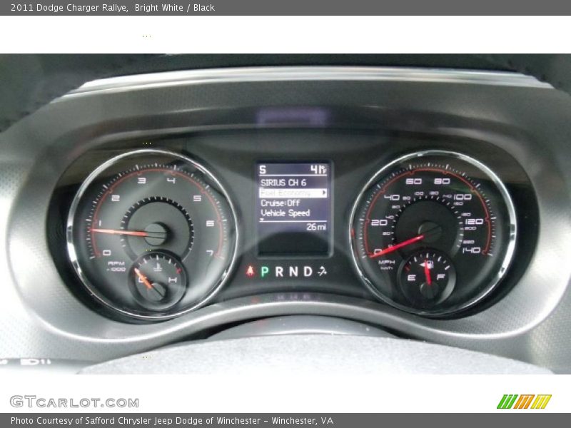 Bright White / Black 2011 Dodge Charger Rallye