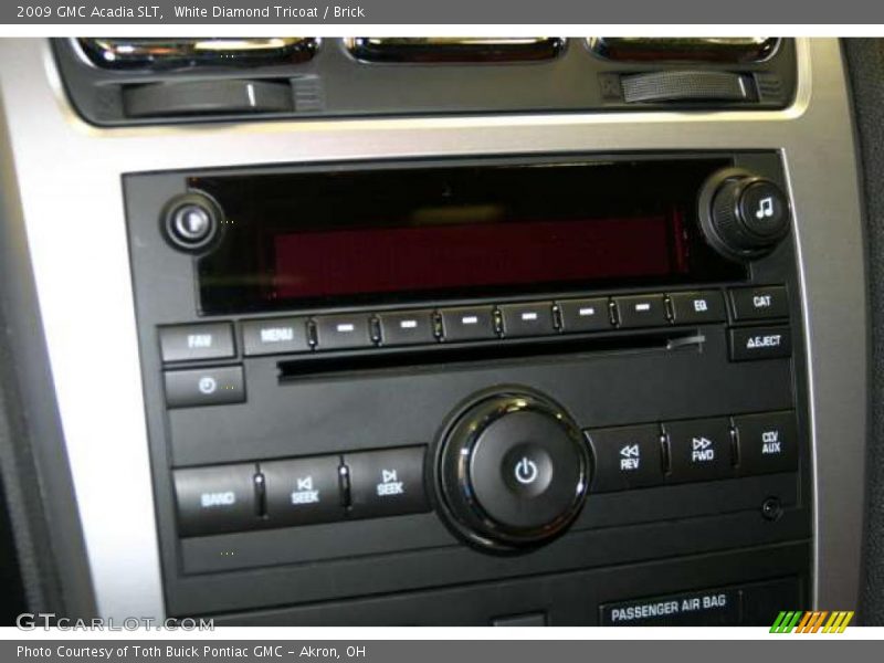 Controls of 2009 Acadia SLT
