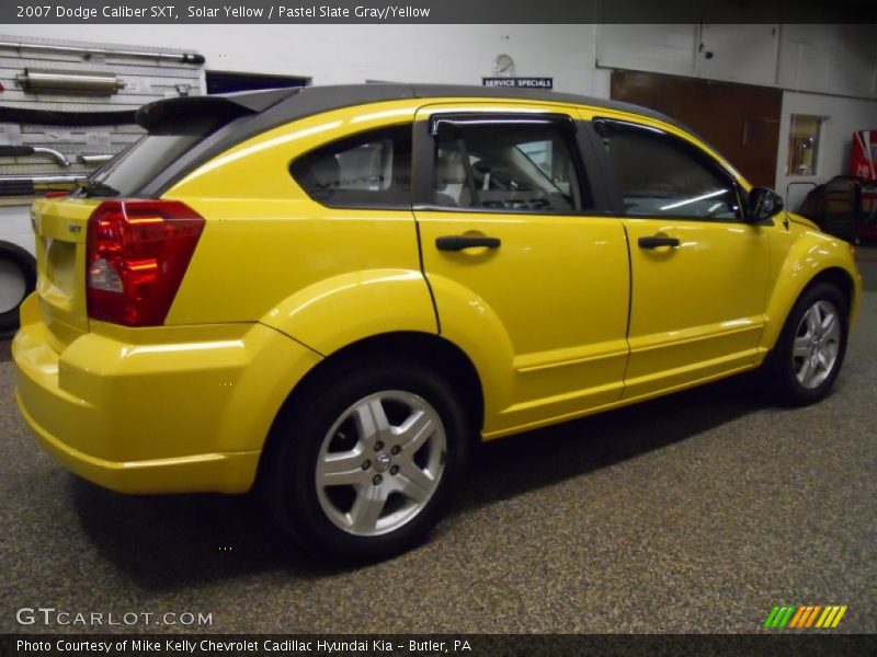 Solar Yellow / Pastel Slate Gray/Yellow 2007 Dodge Caliber SXT
