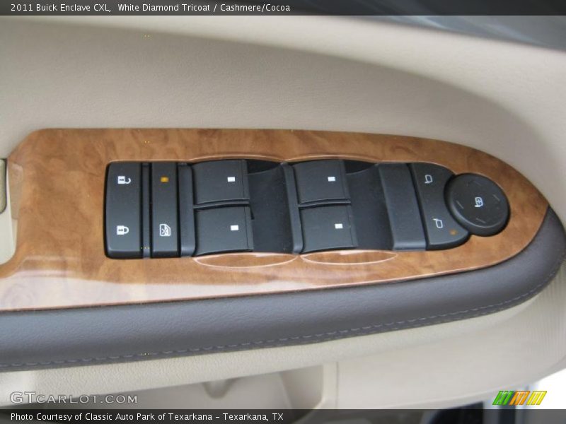 White Diamond Tricoat / Cashmere/Cocoa 2011 Buick Enclave CXL
