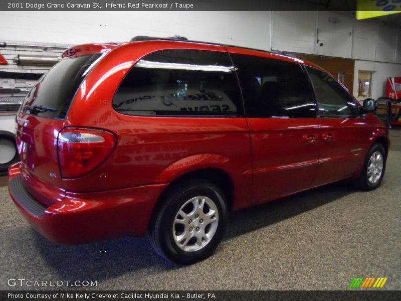 Inferno Red Pearlcoat / Taupe 2001 Dodge Grand Caravan EX