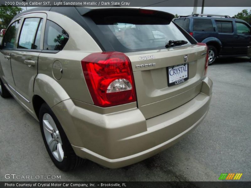 Light Sandstone Metallic / Dark Slate Gray 2010 Dodge Caliber SXT