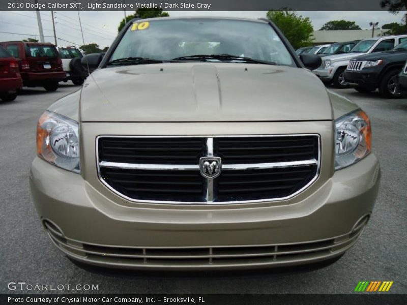 Light Sandstone Metallic / Dark Slate Gray 2010 Dodge Caliber SXT