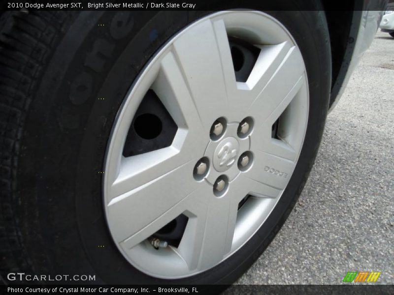 Bright Silver Metallic / Dark Slate Gray 2010 Dodge Avenger SXT