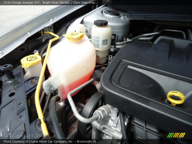 Bright Silver Metallic / Dark Slate Gray 2010 Dodge Avenger SXT