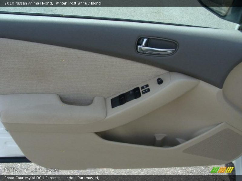 Door Panel of 2010 Altima Hybrid