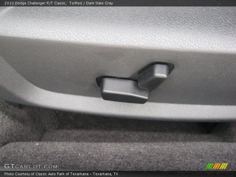 TorRed / Dark Slate Gray 2010 Dodge Challenger R/T Classic