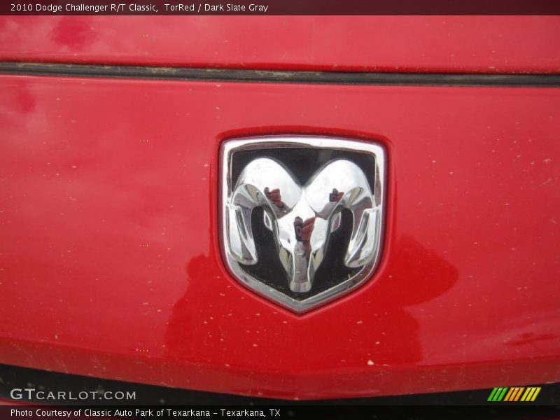  2010 Challenger R/T Classic Logo