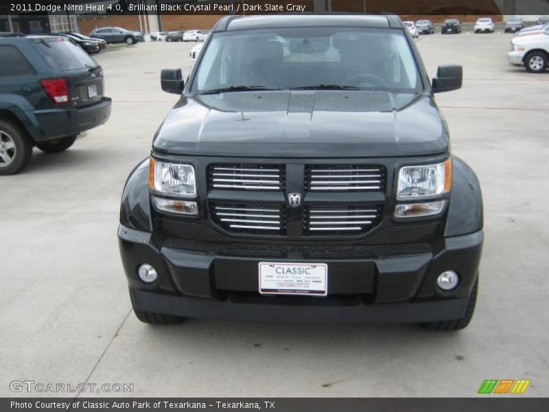 Brilliant Black Crystal Pearl / Dark Slate Gray 2011 Dodge Nitro Heat 4.0