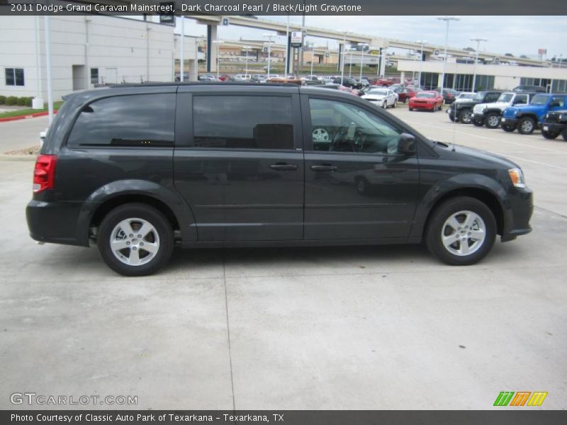 Dark Charcoal Pearl / Black/Light Graystone 2011 Dodge Grand Caravan Mainstreet