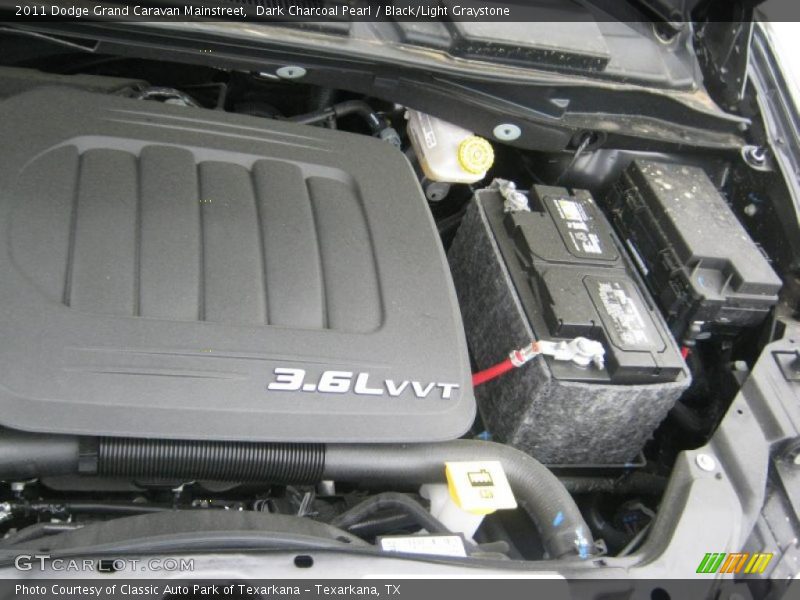 Dark Charcoal Pearl / Black/Light Graystone 2011 Dodge Grand Caravan Mainstreet