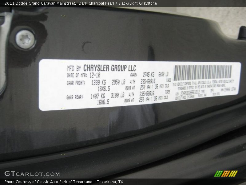 Dark Charcoal Pearl / Black/Light Graystone 2011 Dodge Grand Caravan Mainstreet