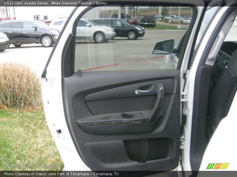 White Diamond Tintcoat / Ebony 2011 GMC Acadia Denali