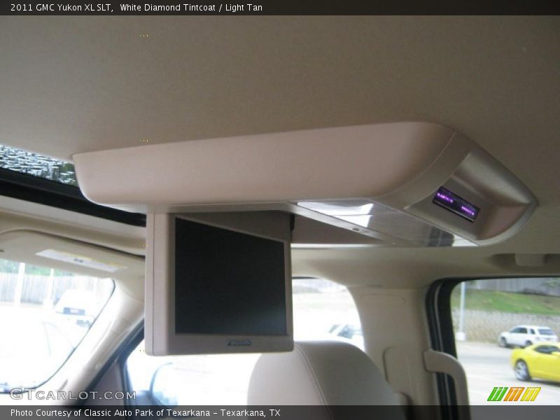 White Diamond Tintcoat / Light Tan 2011 GMC Yukon XL SLT